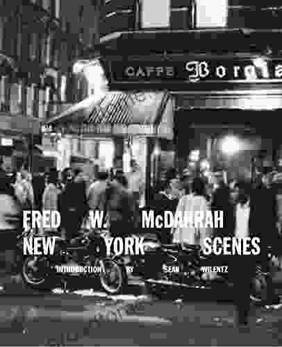 Fred W McDarrah: New York Scenes